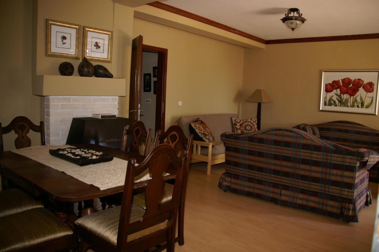 Tito'S Place Охрид Екстериор снимка